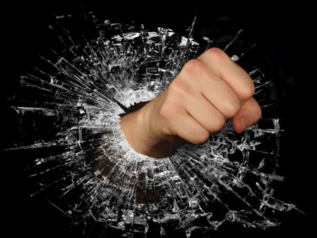 This image has an empty alt attribute; its file name is image-2.png